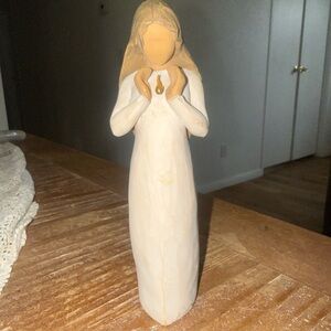 Willow Tree "Ever Remember"  By Susan Lordi 2019